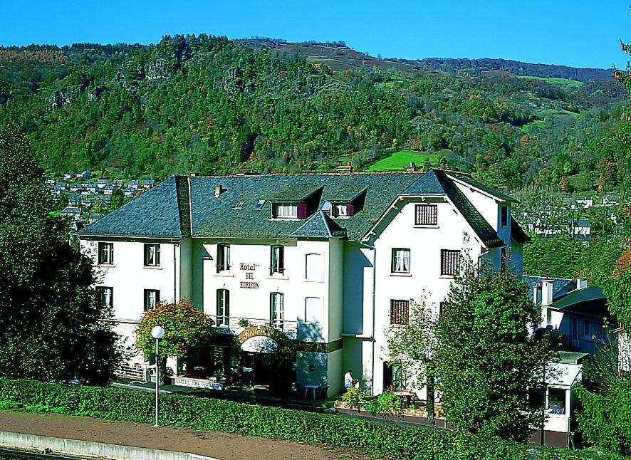 Logis Hotel Bel Horizon Vic-sur-Cère Exterior foto